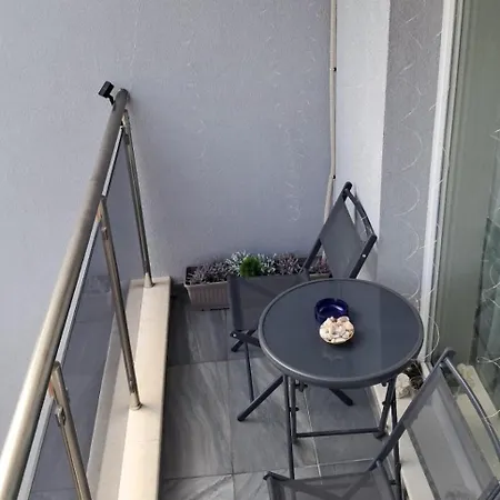 Daire Breeze Retreate With Balcony & Parking Lot Varna